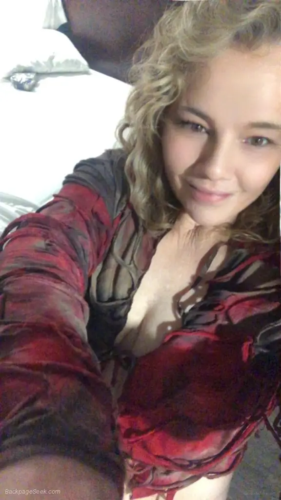 Hey guys fun froendly female here in Cleveland – Women Seeking Men photo 2