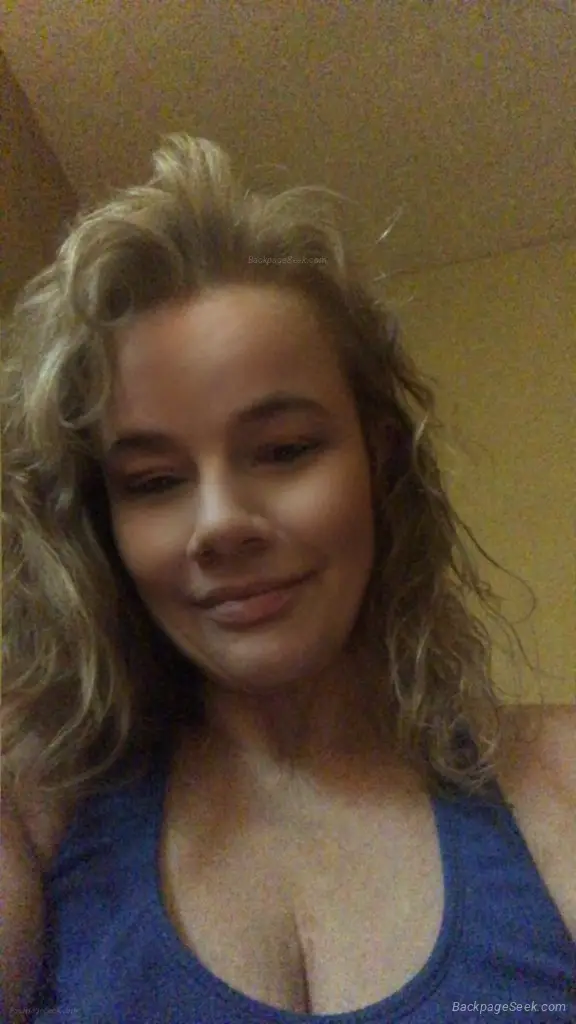 Hey guys fun froendly female here in Cleveland – Women Seeking Men photo 5