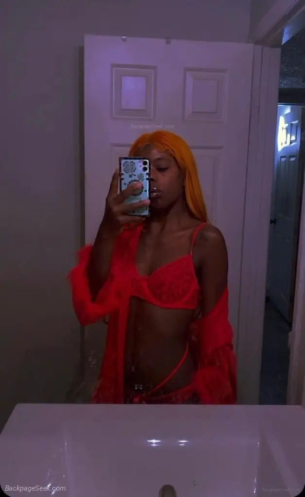 NO CALLS NO RUSH TILL YOU NUT U GOOD DEALS ON PICS FT SHOWS... in Cleveland – Women Seeking Men photo 2