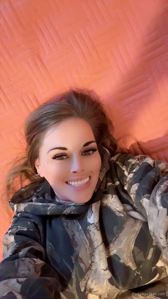Fun,Flirty,sexy,and lke to have fun!!!