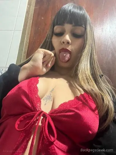 petite and yummy treat craving a naughty fuck buddy
