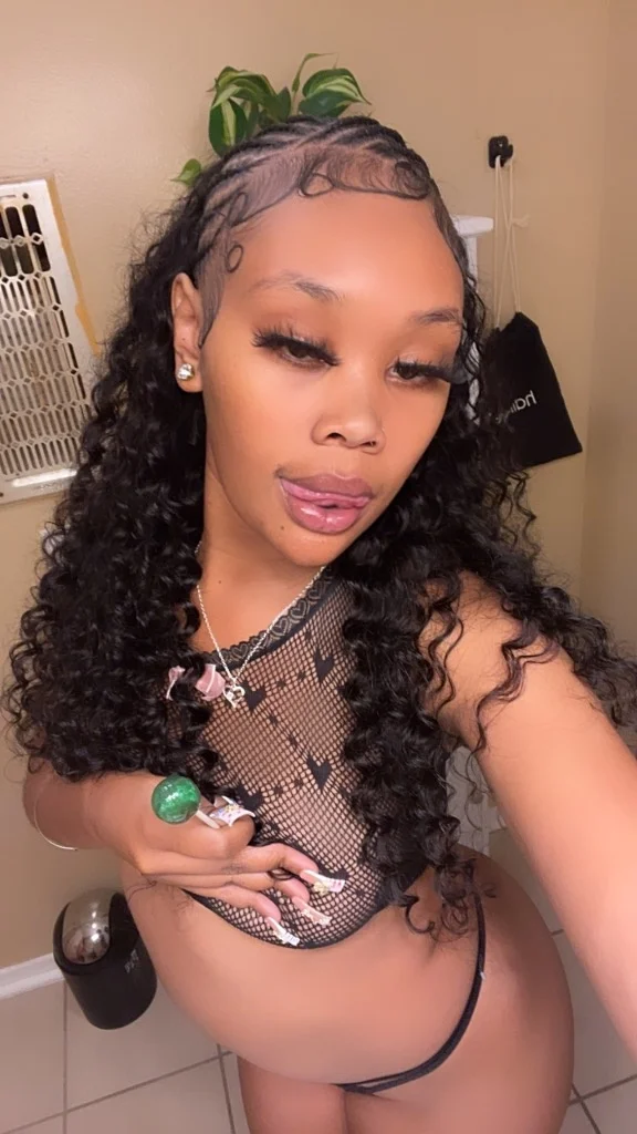 FINE THICK REDBONE STALLION I GOT TREAT SO SWEET RUSH ME 247 in Columbus – Women Seeking Men photo 2