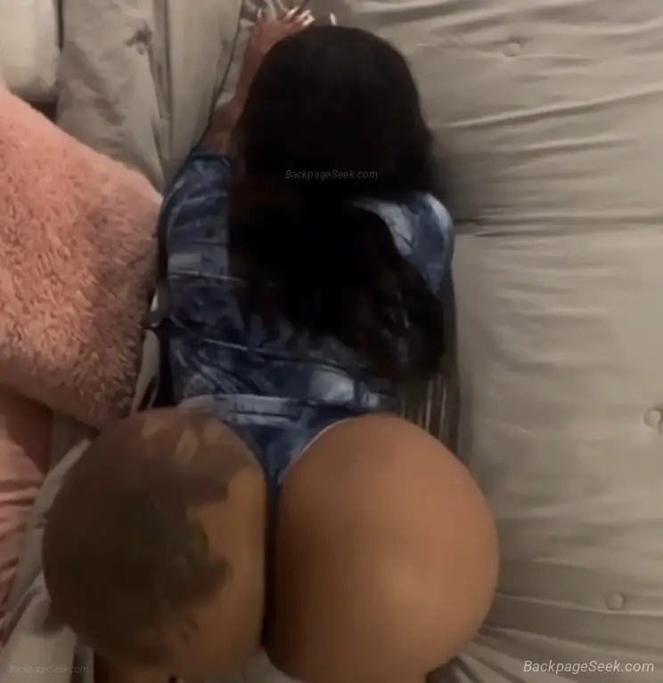 Last Day in Town Small Waist Cute Face 60Inch Booty Vixen Upscale