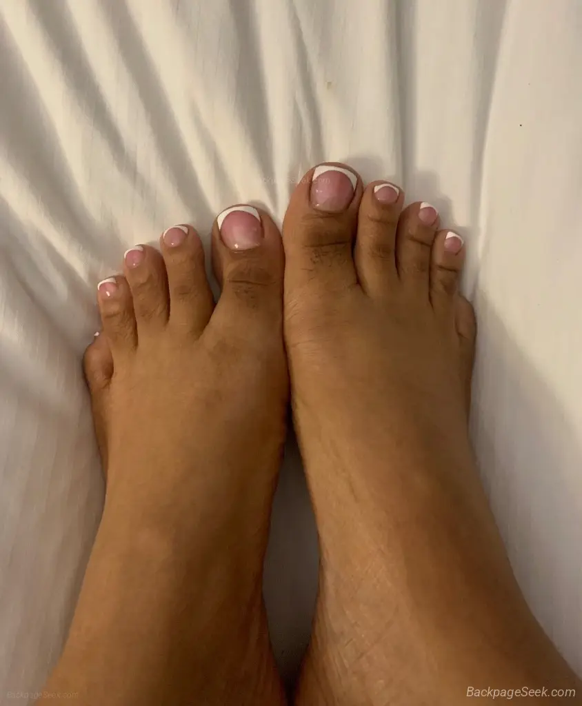 foot and ass lovers in Columbus – Women Seeking Men photo 4