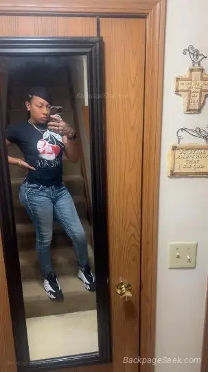 High-End Ebony Fantasy Passable Perfection Upscale Gents Onl... in Columbus – Women Seeking Men photo 3