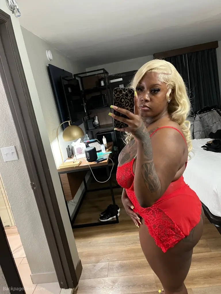 WET CREAMY SUPER GRIP EXOTIC CHOCOLATE TREAT DEEPTHROAT in Columbus – Women Seeking Men photo 3