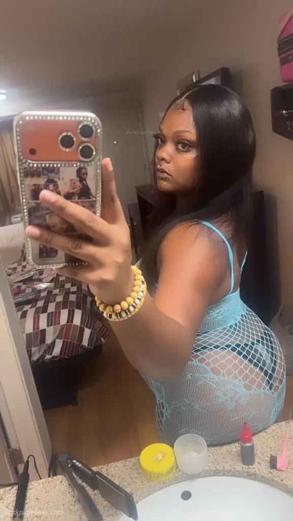 COME SEE CUPCAKE READY NOW in Columbus – Women Seeking Men photo 3