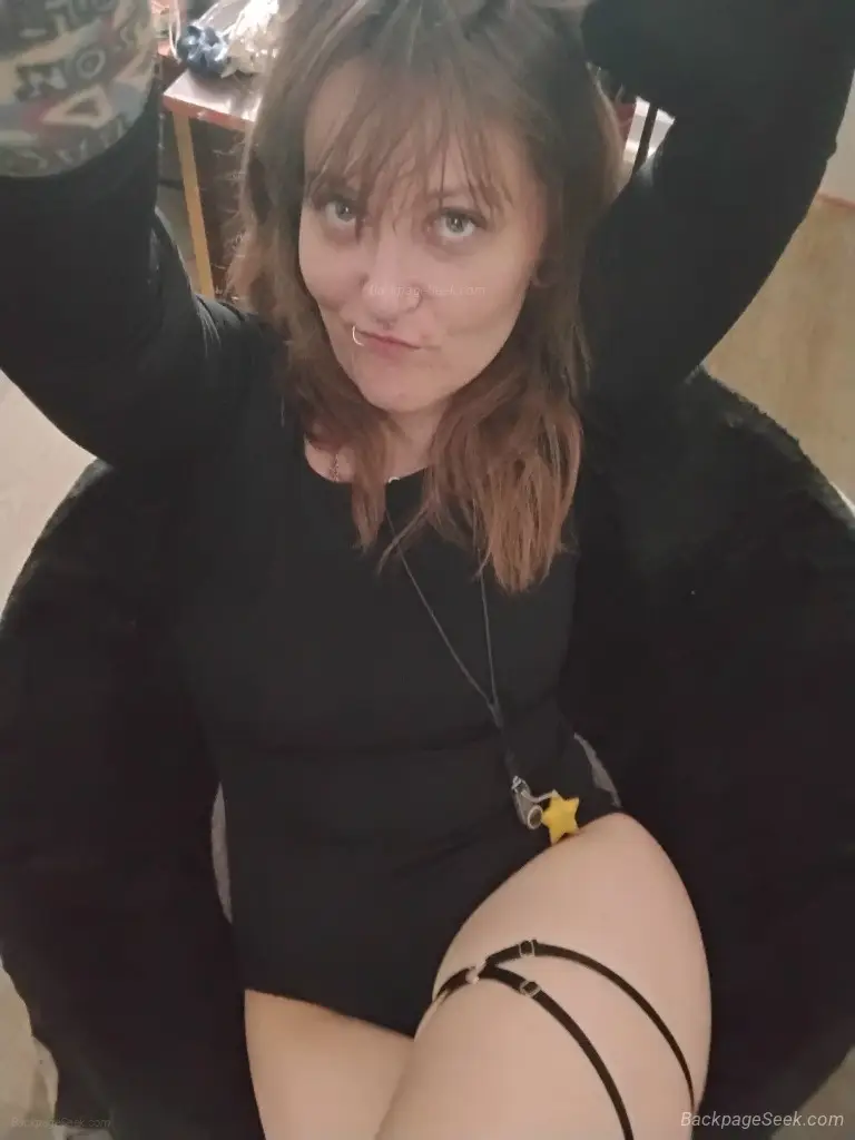 Hey there in Columbus – Women Seeking Men photo 4