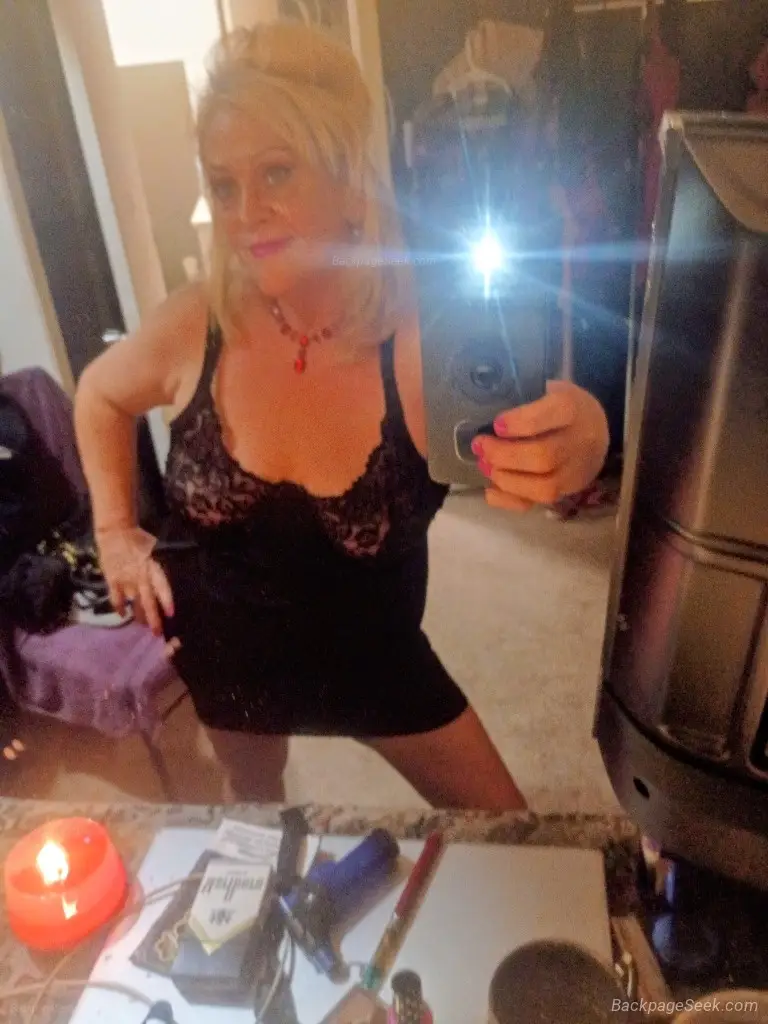 AVAILABLE FOR HOT OIL MASSAGE in Columbus – Women Seeking Men photo 4
