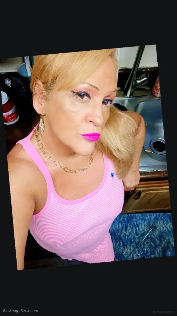 AVAILABLE FOR HOT OIL MASSAGE