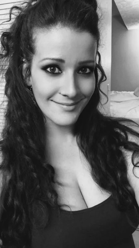 SEXY, THICK & READY FOR YOU||CALL KRIS NOW!!! INCALL & OUTCALL