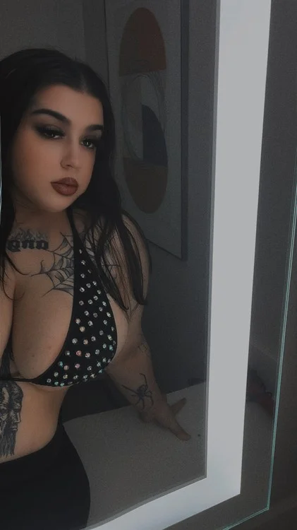 Your 4 Foot Pawg in Columbus – Women Seeking Men photo 4