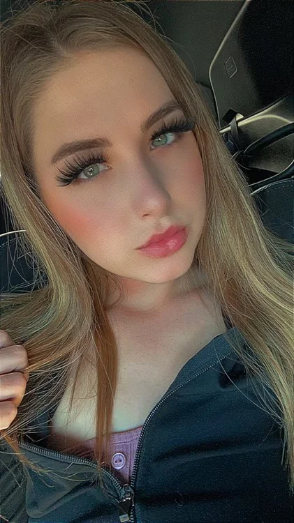Hot Petite And Ready in Dallas – Women Seeking Men photo 5