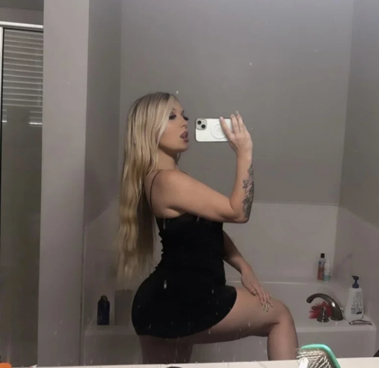 Lovely Miss Lola in Dallas - Women Seeking Men