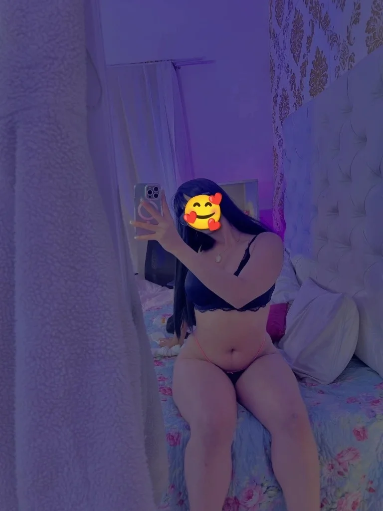 Soy todo lo que buscas amor una chica super reservada y por... in Dallas – Women Seeking Men photo 2