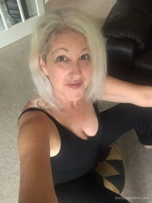 Sexy Hot Mom Enjoy my Service IncallOutcall And Carfun in Dallas – Women Seeking Men photo 3