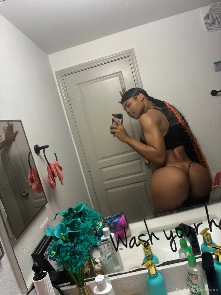 Baddest bitch clocking in now these hoes finna quit in Dallas – Women Seeking Men photo 6