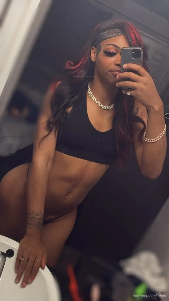 here for a short time not a long time Baddest bitch clocking... in Dallas – Women Seeking Men photo 2