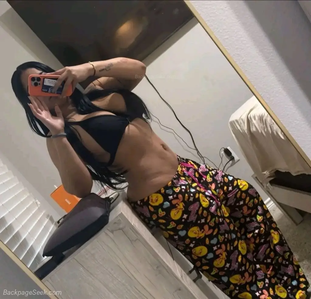 Skinny but tasty ready to give you a good service you're goi... in Dallas – Women Seeking Men photo 4