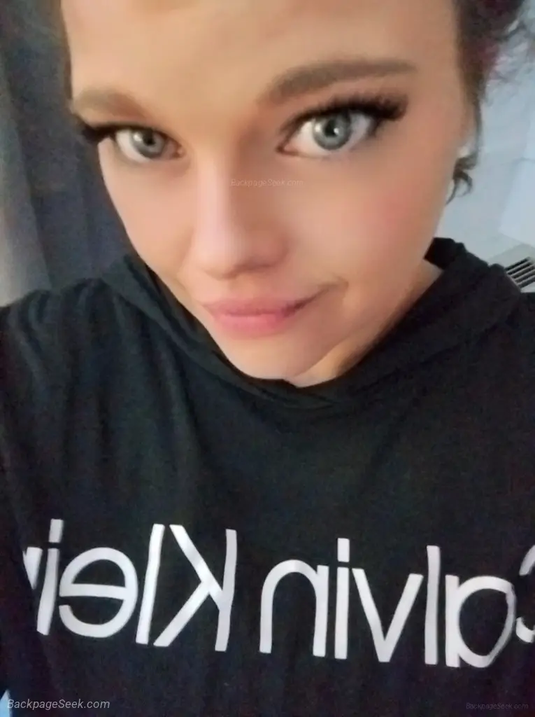 SPECIAL $60qv (covered/incall) Thick Thighs, Soft Ass, Tight !!