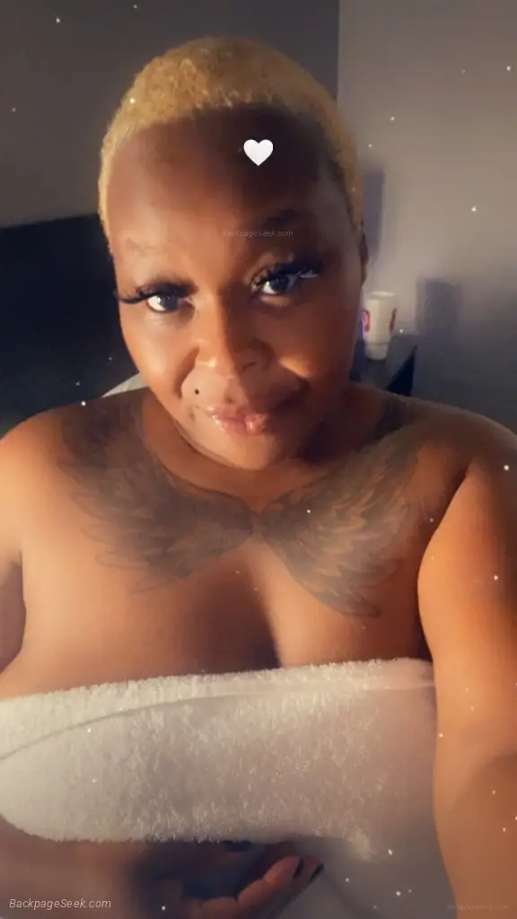 TRUCKER FRIENDLY GOOD PUSSY TOO YOU DADDY GO READ MY ADD IM... in Dallas – Women Seeking Men photo 2
