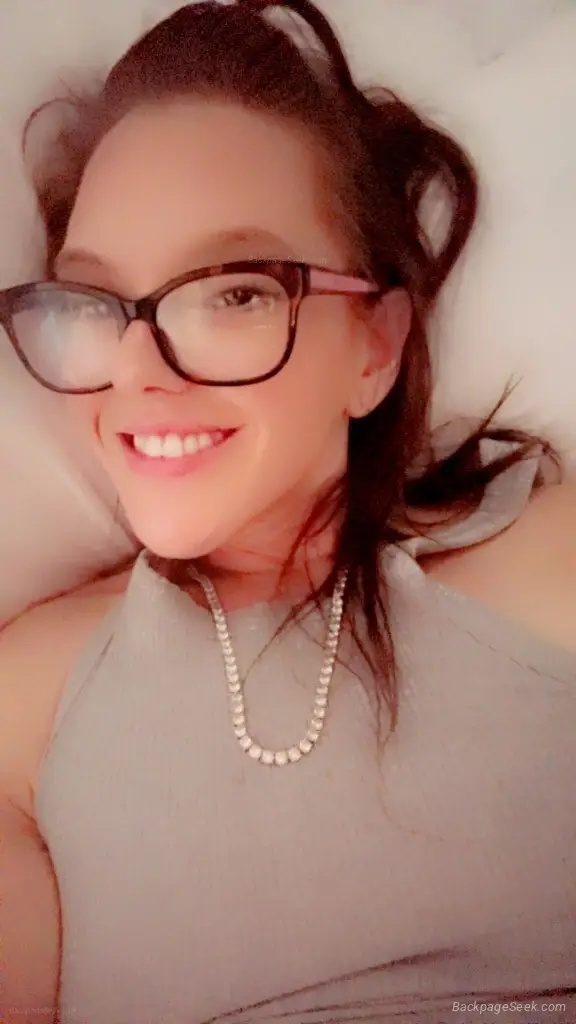 White Like Snow Sweet Like Honey in Dallas – Women Seeking Men photo 6