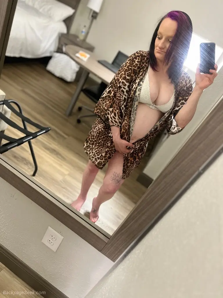 INCALL ONLY 35 weeks pregnant CONTENT AS WELL in Dayton – Women Seeking Men photo 2
