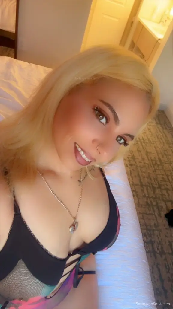 italian goddess celebrate my birthday this week with me sell... in Daytona – Women Seeking Men photo 2