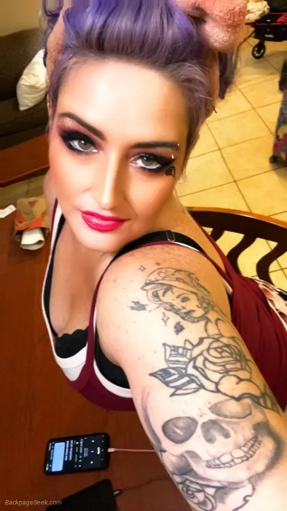 seductive discrete one of a kind available now come see abou... in Daytona – Women Seeking Men photo 5