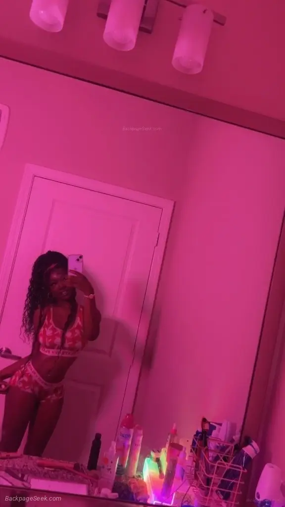 come see pretty pussy bribri