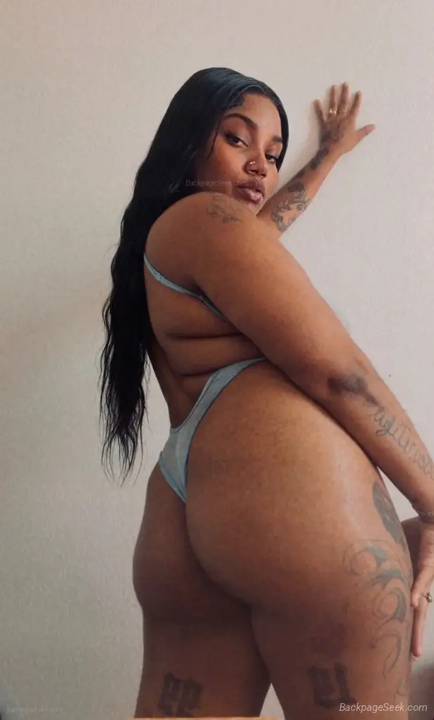 Available Now Tight Horny Pussy, Outcall and Car date Video Sell