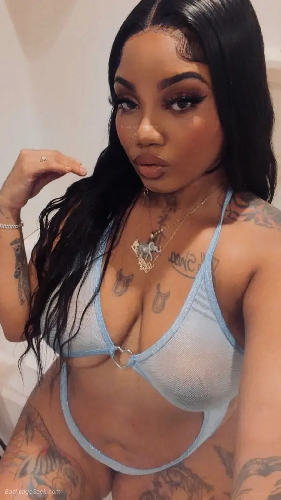 Available Now Tight Horny Pussy Outcall and Car date Video S... in Denver – Women Seeking Men photo 4