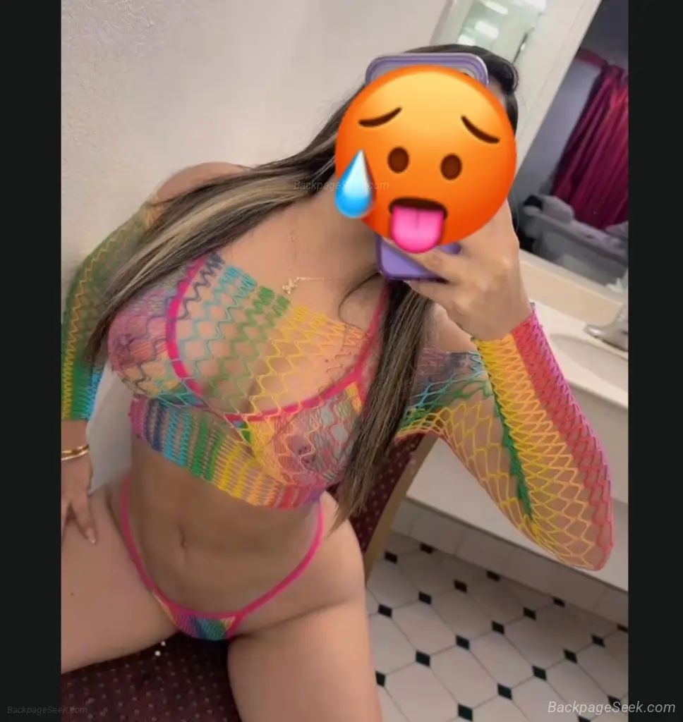 latina en Denver in Denver – Women Seeking Men photo 3