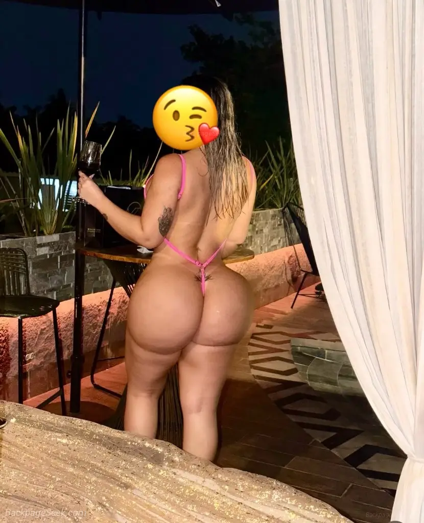 I'm Natalia, a beautiful new girl ready to make you happy love