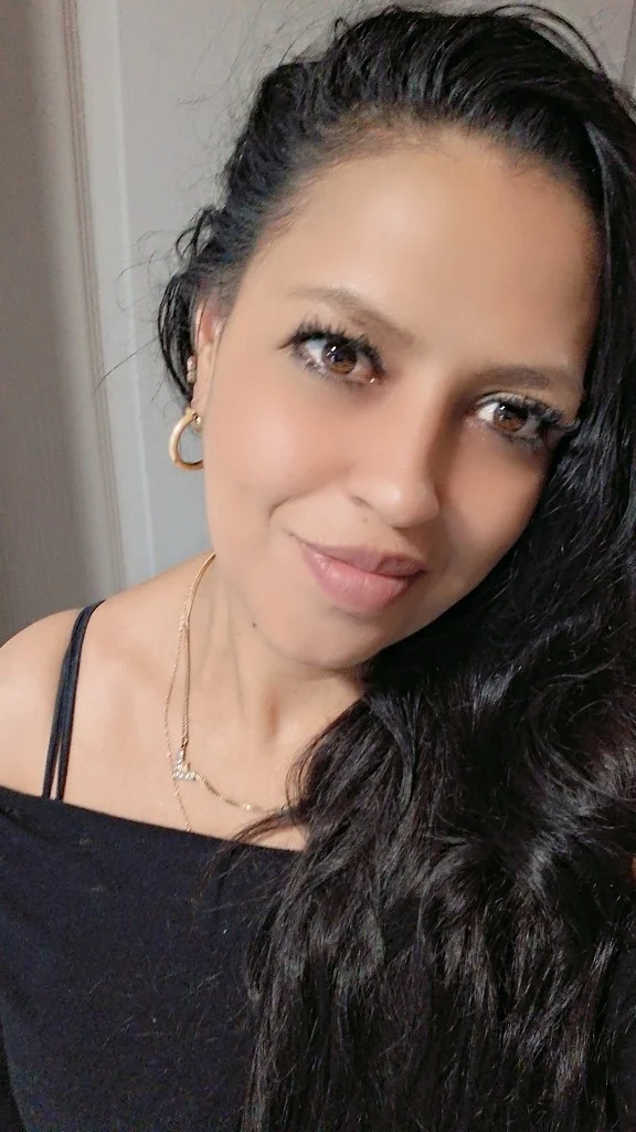 Beautiful Latina waiting to make all your fanta especia desi... in Des Moines – Women Seeking Men photo 5