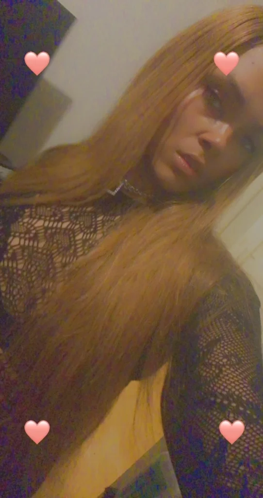 southern BOMBSHELL in Des Moines – Women Seeking Men photo 4