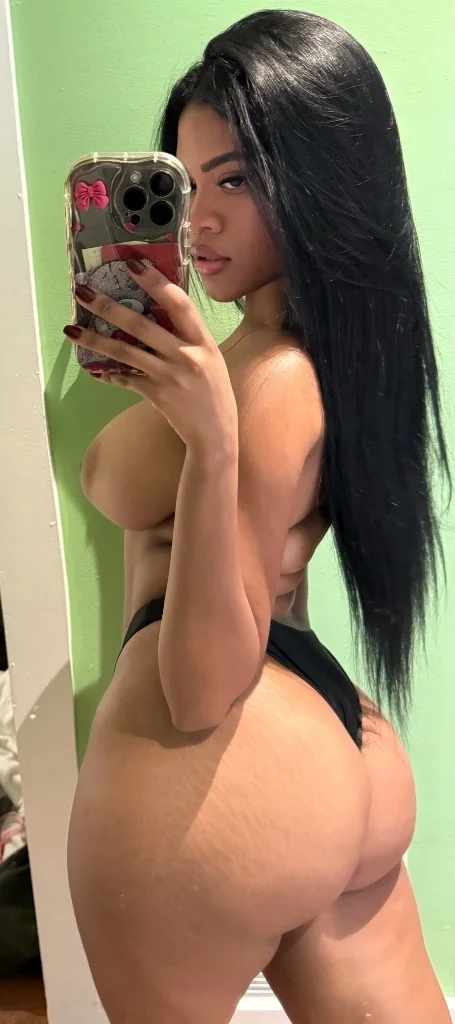Sexy Latina in Detroit – Women Seeking Men photo 3