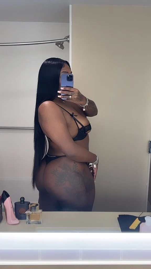 SOUTHFIELD 100$ QV SPECIALS ALL DAY TODAY! COME FUCK ME DADDY! 200$
