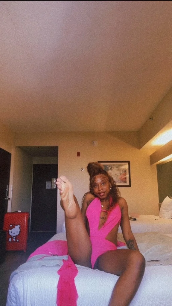 Farmington THE BEST IS BACK IN TOWN 5 Seductive Goddess Slim... in Detroit – Women Seeking Men photo 5