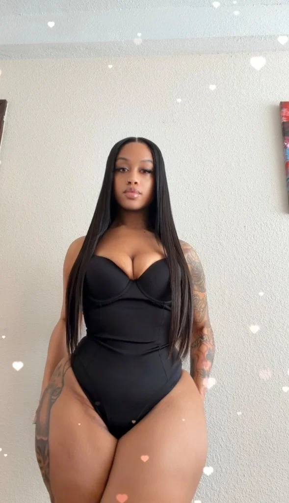 Where we Squeeze to Please MASSAGE ONLY in Detroit – Women Seeking Men photo 2