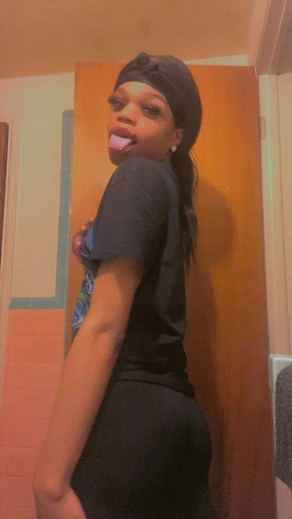 INCALLS CARDATES DEPOSIT REQUIRED FOR OUTCALLS in Detroit – Women Seeking Men photo 6