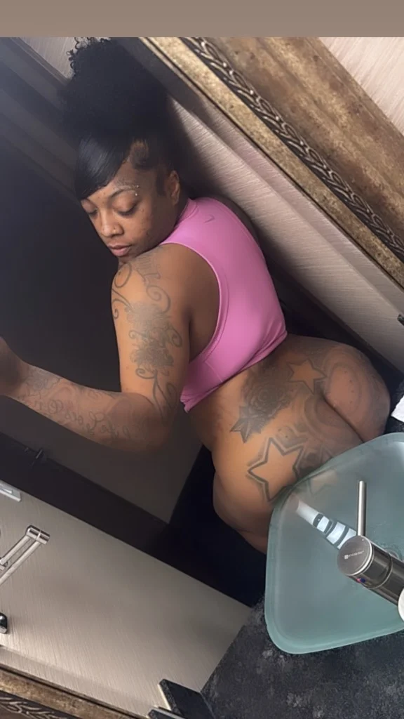CATCH ME WHILE YOU CAN Facetime Verify BigBooty Freaky Throa... in Detroit – Women Seeking Men photo 4