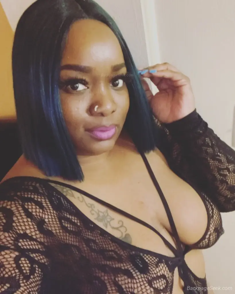 Hey Kings im Queen looking for excitement and ready to fulfi... in Detroit – Women Seeking Men photo 5