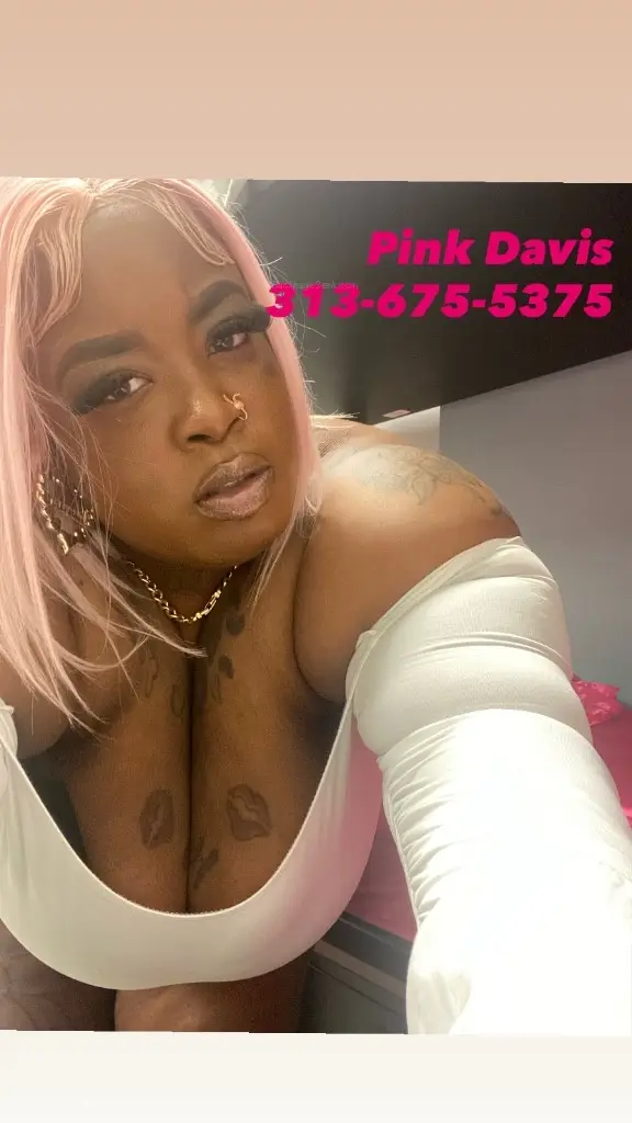 STOP SCROLLING NOW Offering INCALLS OUTCALLS Service Curvy P... in Detroit – Women Seeking Men photo 5
