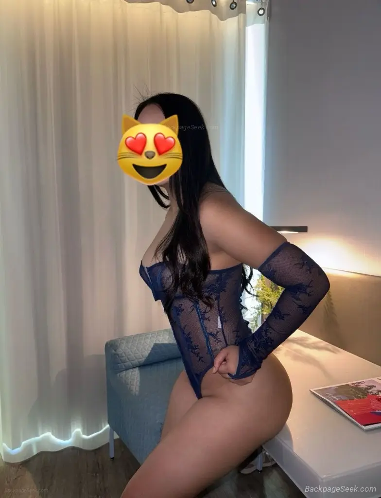 Avaliable now Come I,m latin colombian
