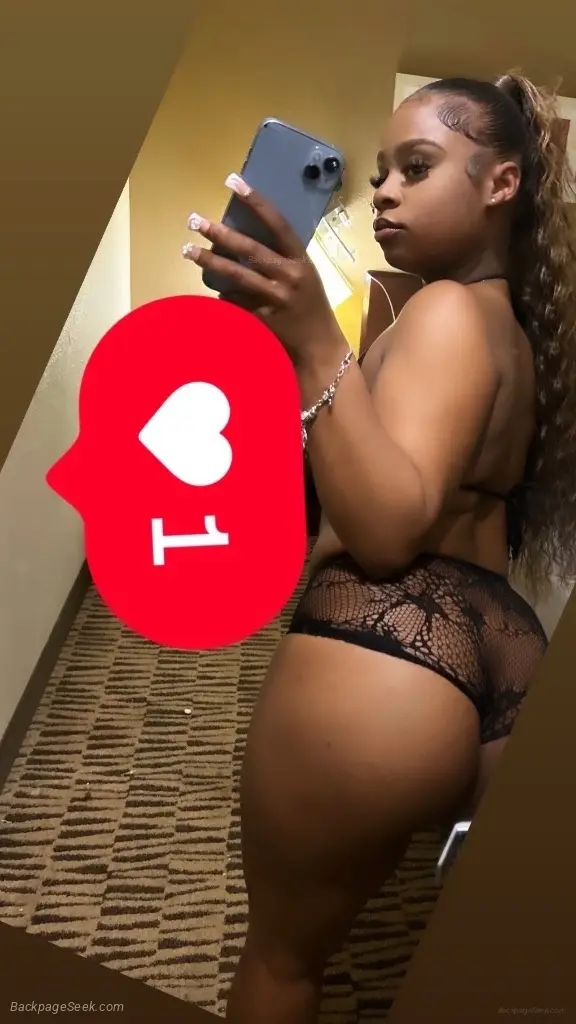 Hey daddy Im Running A Special All MORNING QV 100 HHR 200 OR... in Detroit – Women Seeking Men photo 4