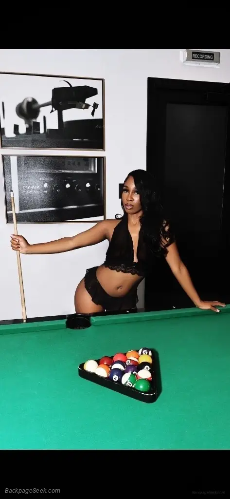 GIRL IN TOWN!! FAT PUSSY, NICE GRIP LETS PLAY