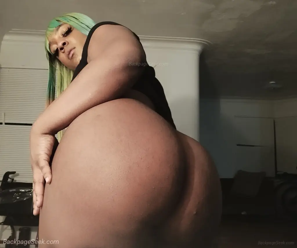 BIG BOOTY BRITTNI