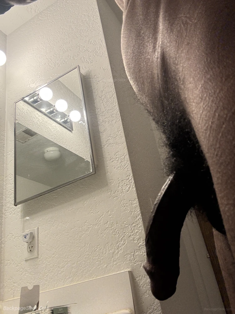 Looking To Give A Beautiful Woman The BBC She Wants in Detroit – Men Seeking Women photo 2
