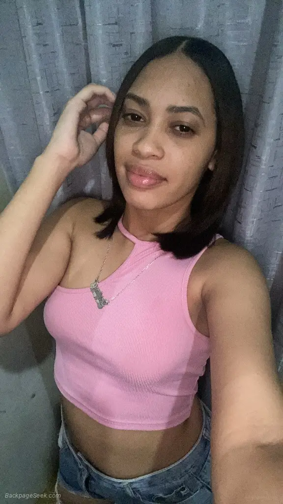 soy una chica bella estar disponible para conocer amigos